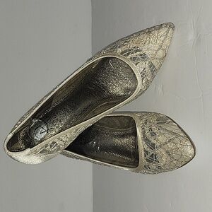 ADRIANNA PAPELL  HAZYL IVORY CHAGALLE LACE